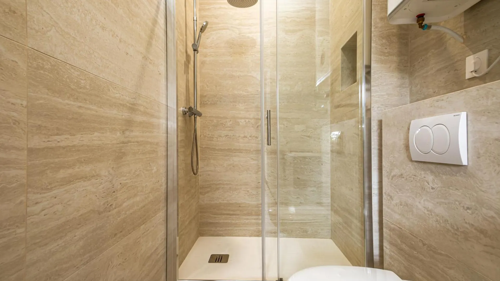 Apartment Studio Climatise & Confortable - Paris 17 France