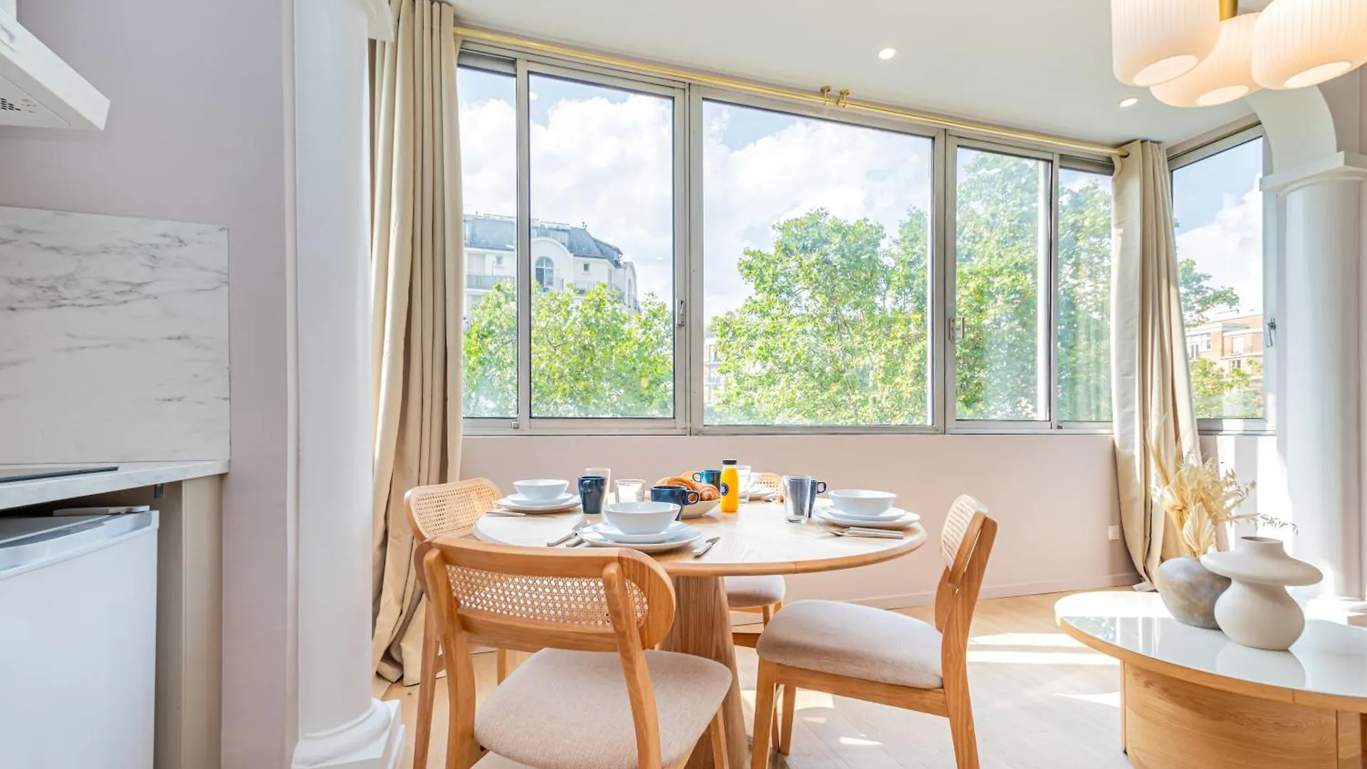 Apartment Studio Climatise & Confortable - Paris 17