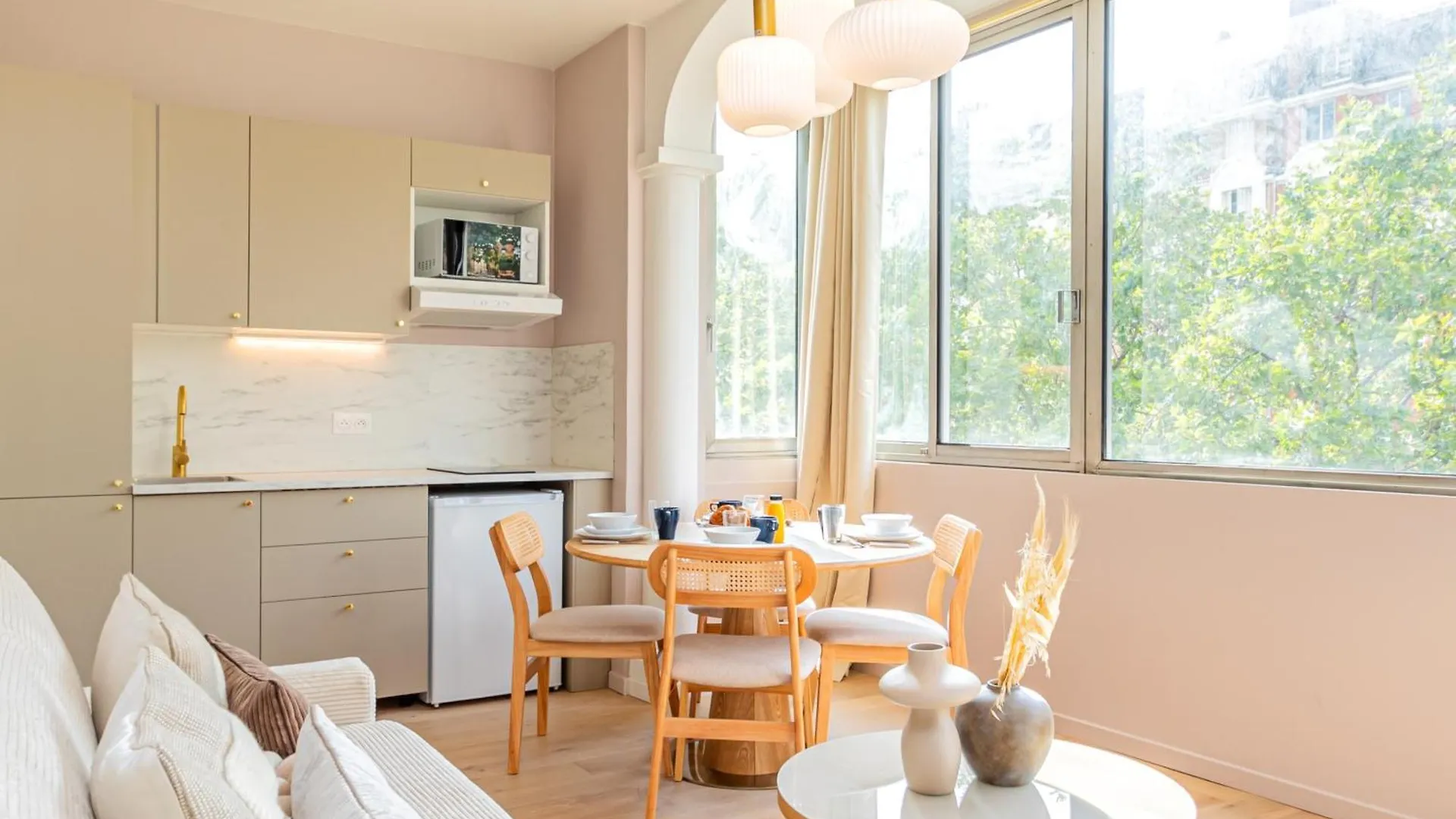 Studio Climatise & Confortable - Paris 17