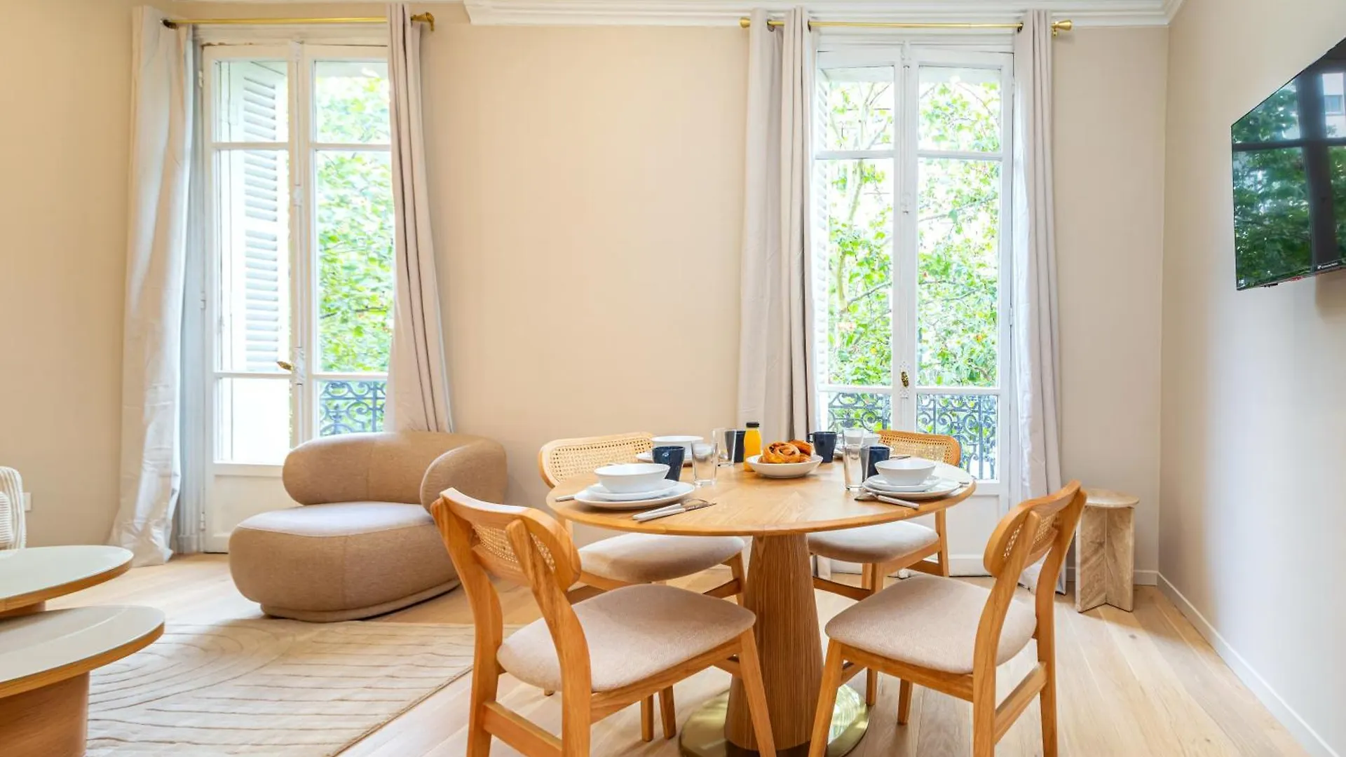 Studio Climatise & Confortable - Paris 17 Apartment
