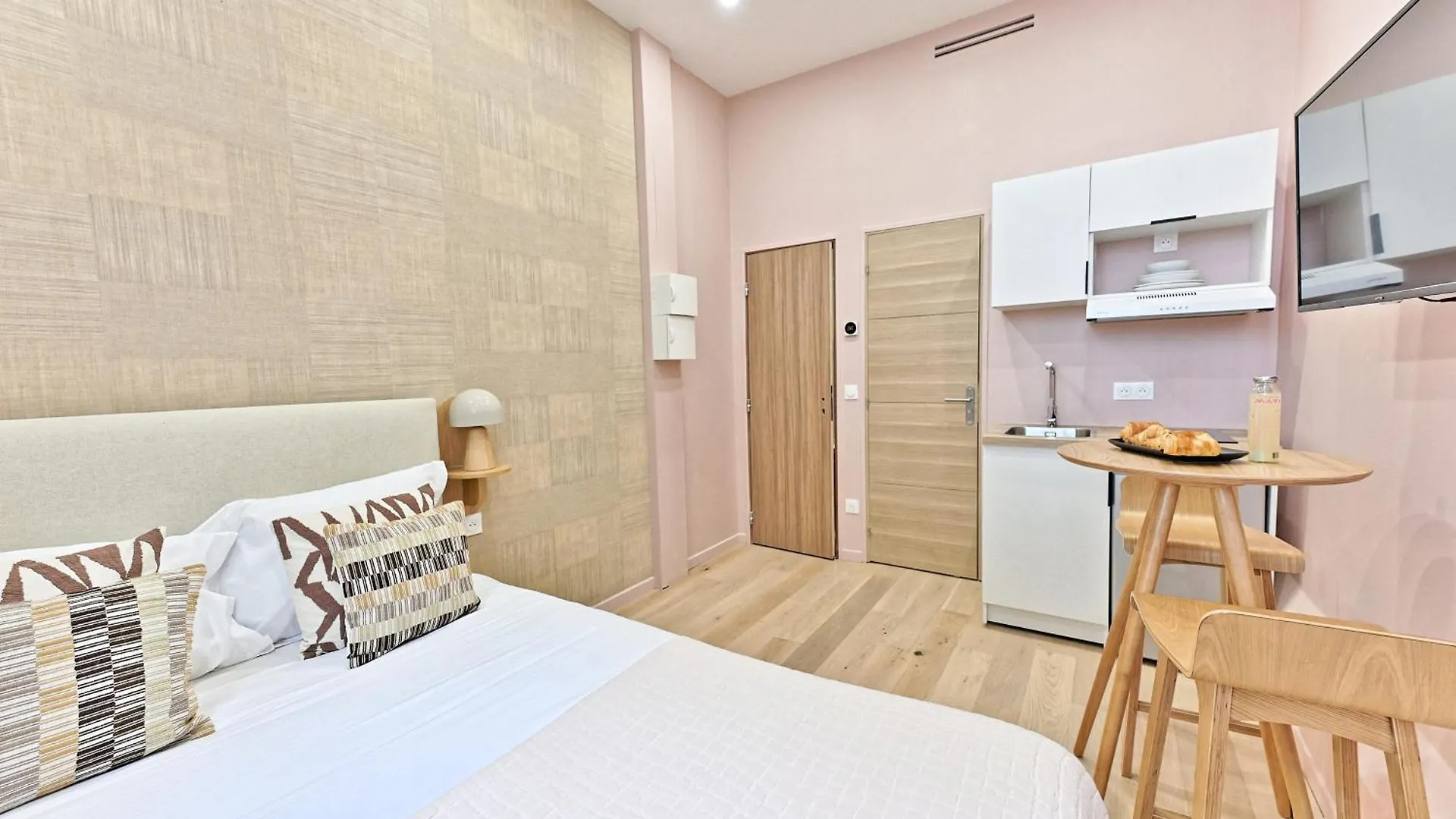Studio Climatise & Confortable - Paris 17 0*,