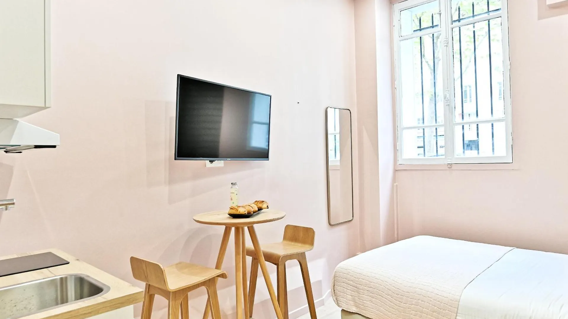 Studio Climatise & Confortable - Paris 17